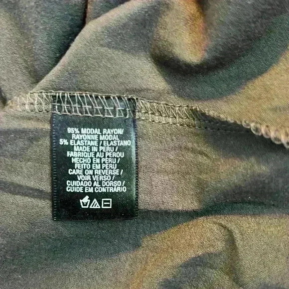 Tahari brown t-shirt size L NWT - Picture 6 of 6